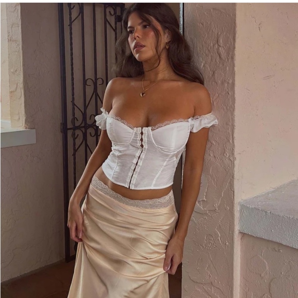 COOLOOLA CORSET TOP WHITE